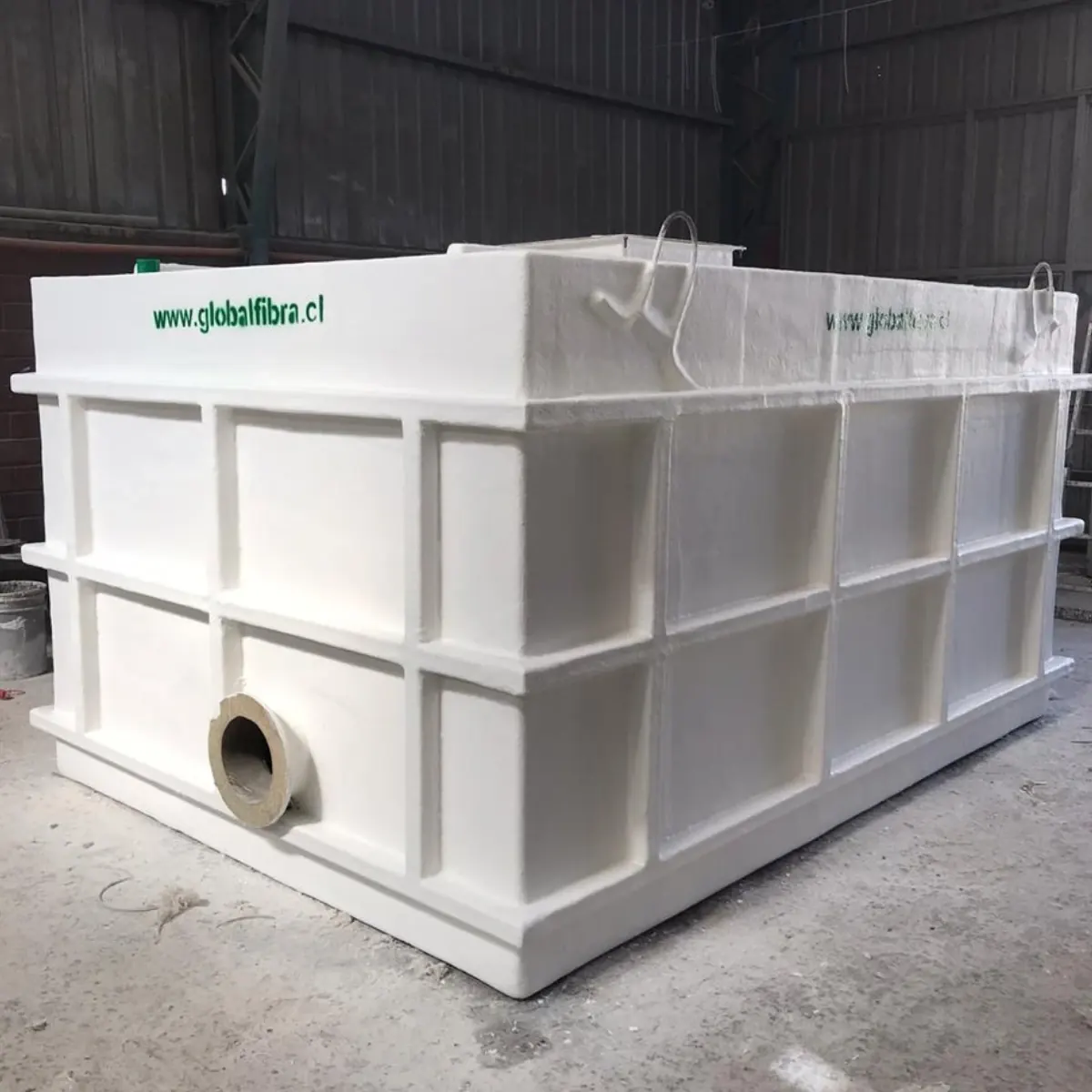 Estanque PRFV rectangular industrial - GlobalFibra Chile - 4