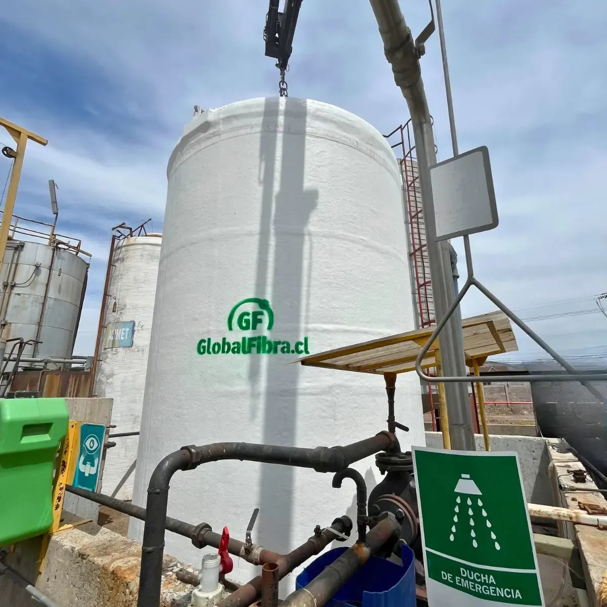 Estanque PRFV cilíndrico vertical industrial fibra de vidrio - GlobalFibra Chile - 12