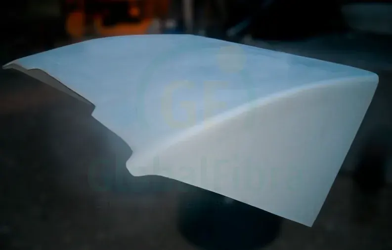 Spoiler cortaviento camión Especial FRP - GlobalFibra - 2