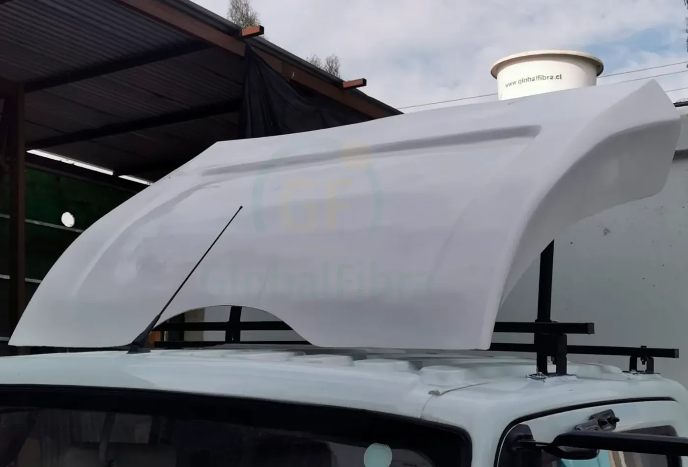 Spoiler cortaviento camión Pequeño FRP - GlobalFibra - 4